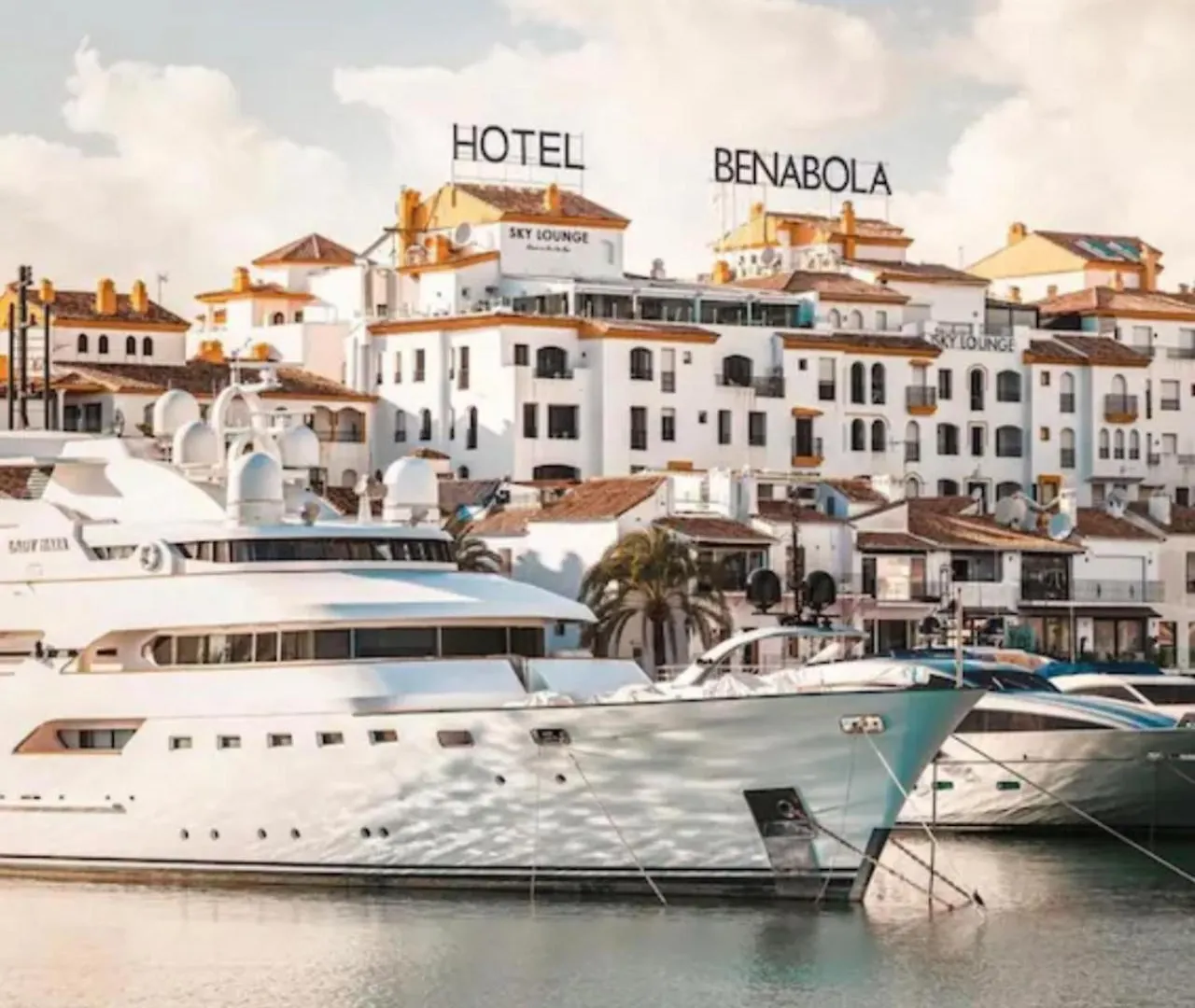 Vacation Marbella I Marina De Banus Beach Retreat, Next To Marina And Shops, 24-7 Security Spain