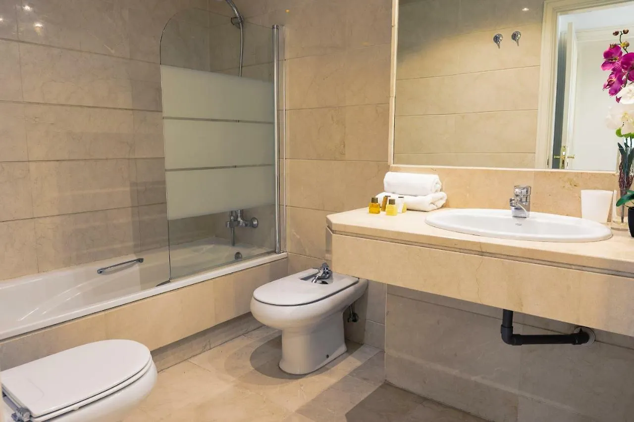 Vacation Marbella I Marina De Banus Beach Retreat, Next To Marina And Shops, 24-7 Security Spain